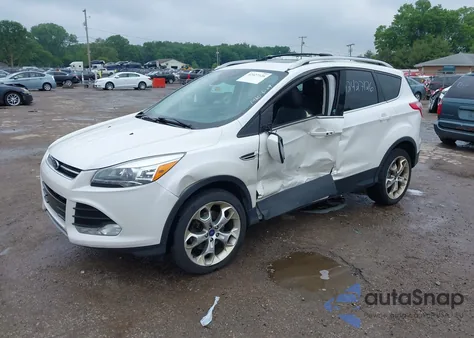 2013 Ford Escape Titanium из США, поврежденный, VIN 1FMCU9J95DUB94585